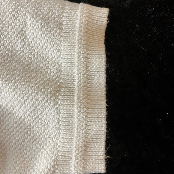 Pretty Garden Womens Elegant Cream Button Down Shirt - Picture 5 of 10